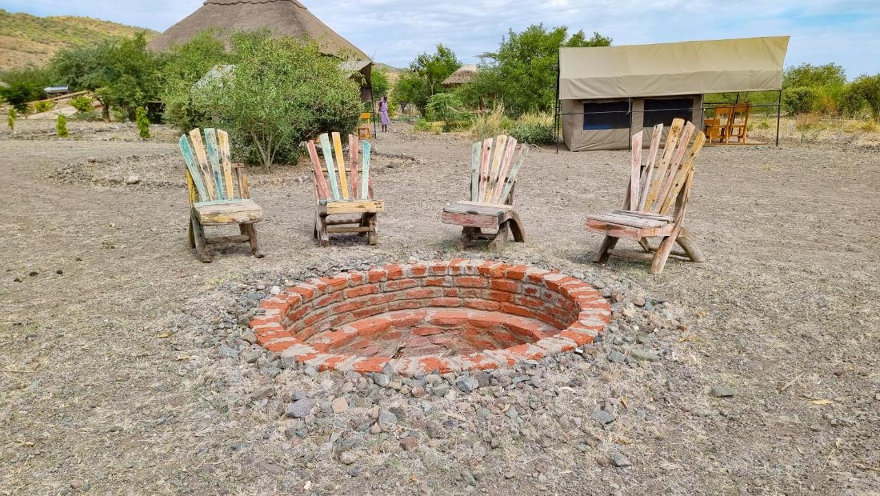 Africa Safari Lake Natron Camping Mtowabaga Exterior photo